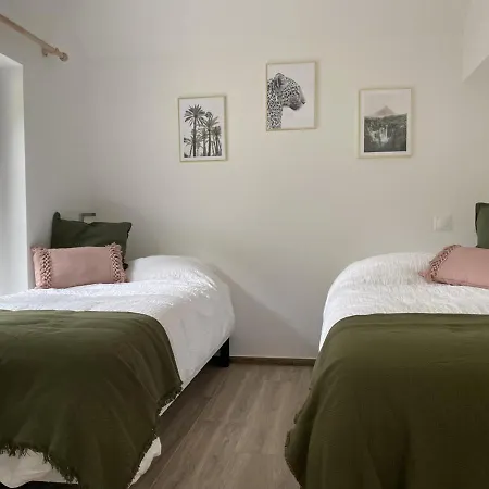 De Charme Pres Du Zoo De Thoiry, Jardin Clos, Inclus, Wifi, Ideal Famille. - Fr-1-527-6